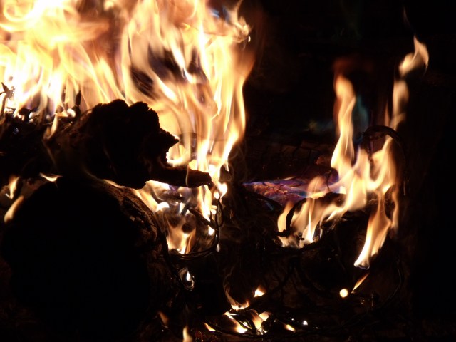 Campfire, perfect for the soul and good conversations.