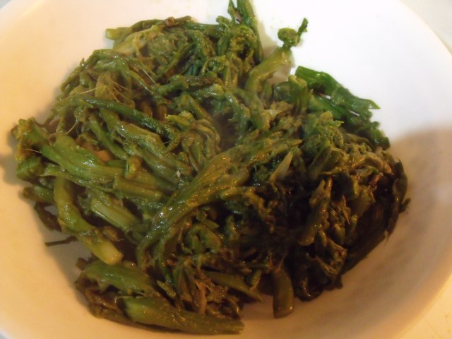 We put up as much asparagus as possible. We need our greens! Butter, garlic, black pepper and seasalt. Fry down till thickend.