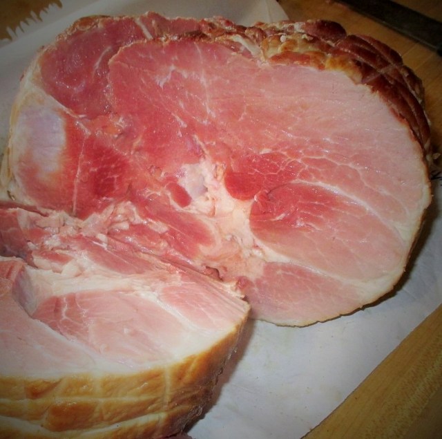 This ham tastes as good as it looks! Thank you Alan Ferber for sharing your trade secrets with us!!!