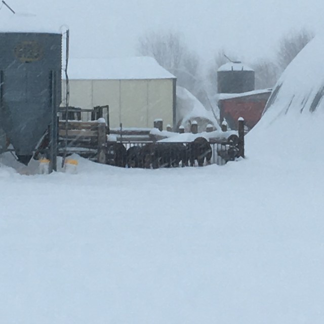 E0564ECA-FF90-4E45-91CC-DA6DACFAB017