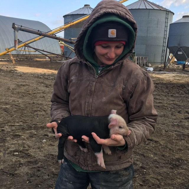 Silvana showing off the Hampford piglet! Totally cute!